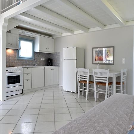 Tonia Apartments Paros Chrisi Akti  Exterior photo