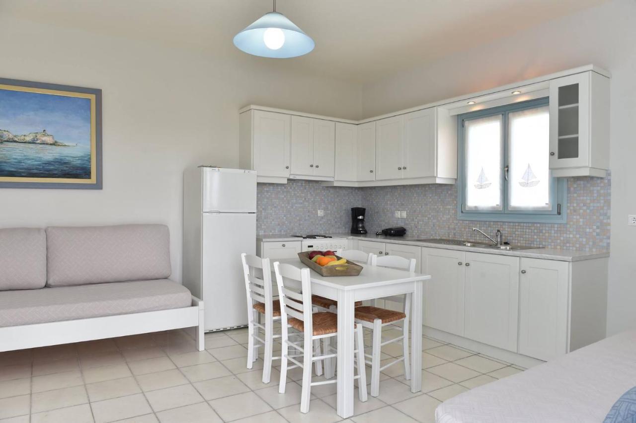 Tonia Apartments Paros Chrisi Akti  Exterior photo