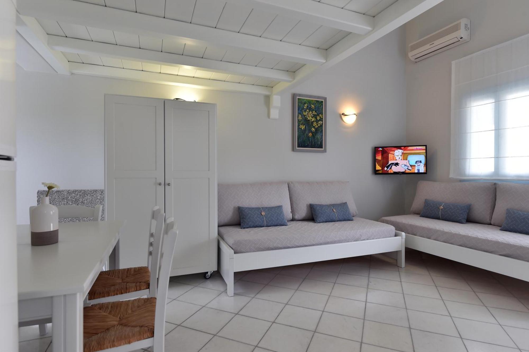 Tonia Apartments Paros Chrisi Akti  Exterior photo