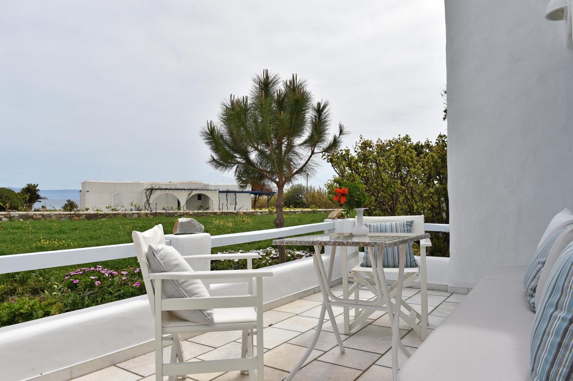 Tonia Apartments Paros Chrisi Akti  Exterior photo